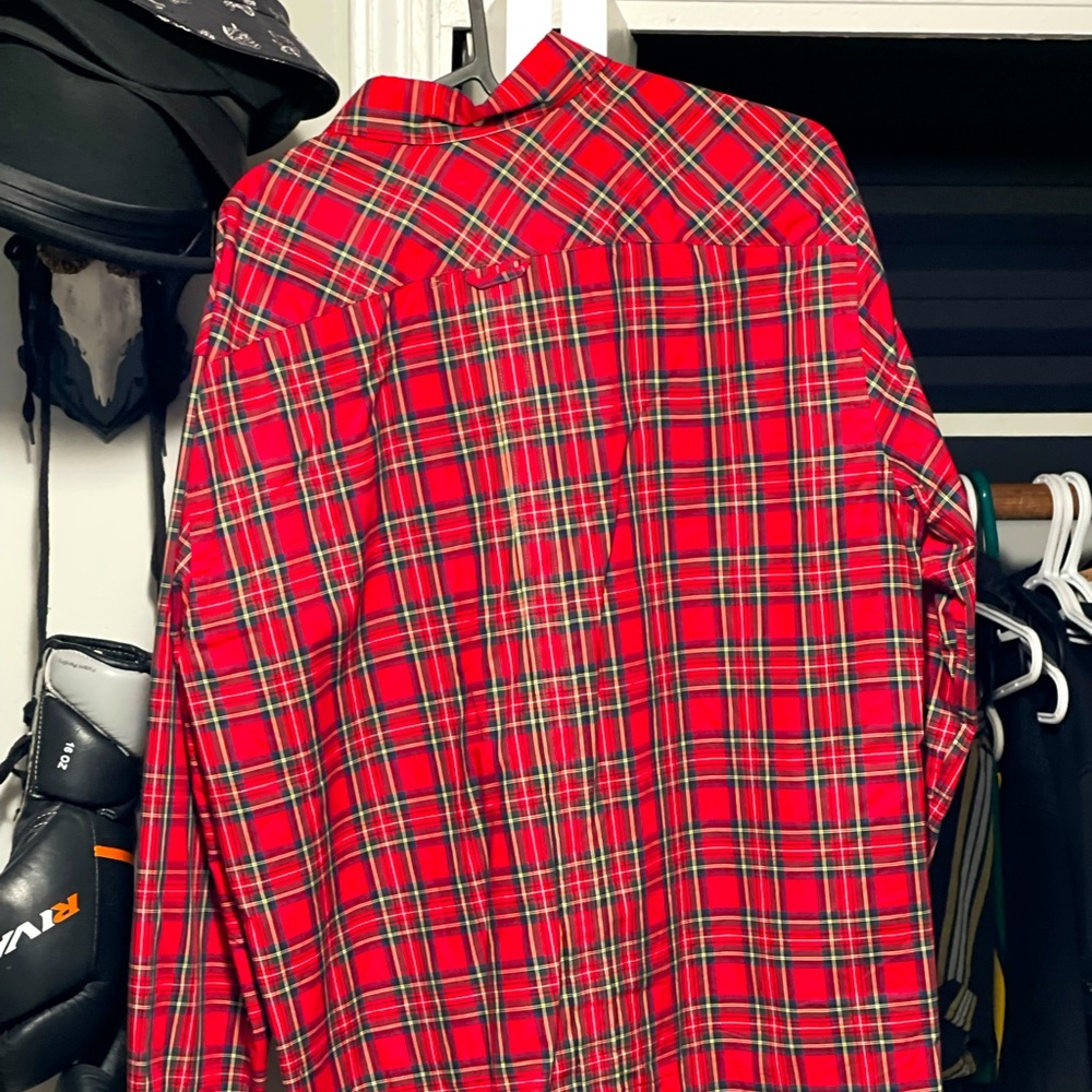 Fred Perry ‘reissues’ tartan shirt - Picture 2 of 3